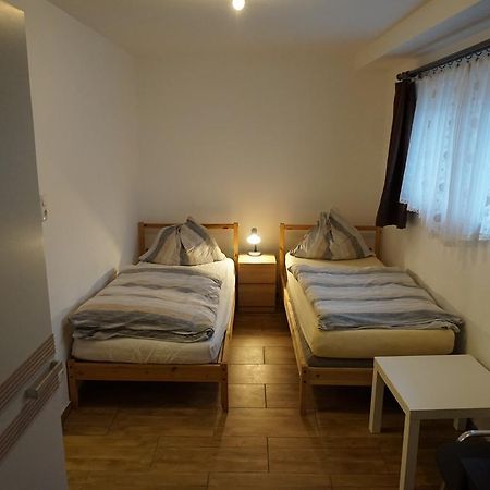 Apartment Zirkusstrasse Leoben  Bagian luar foto