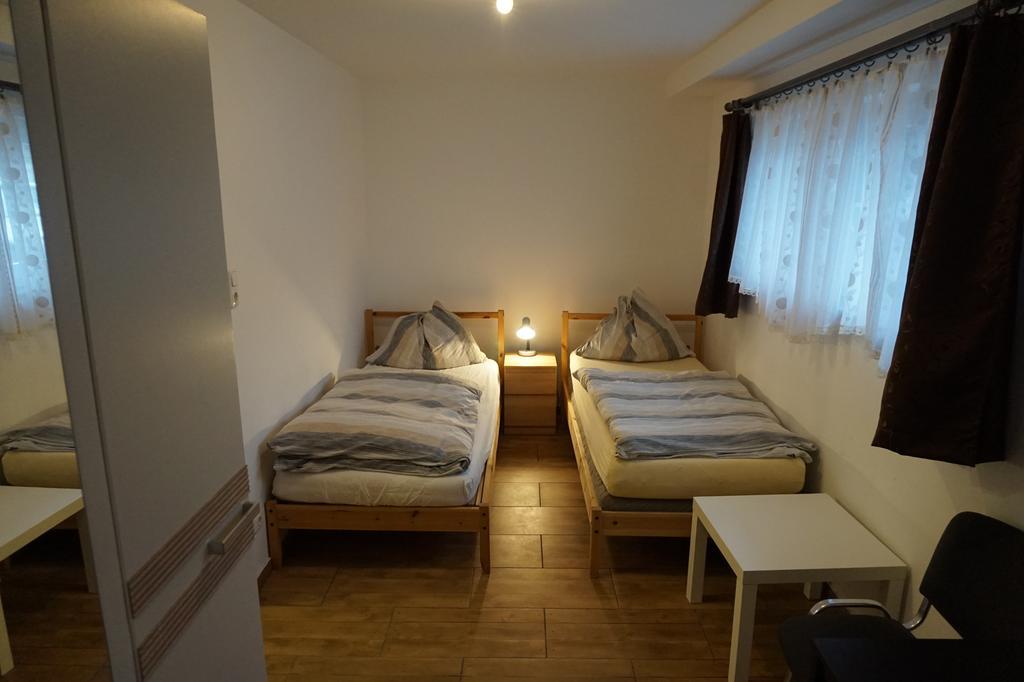 Apartment Zirkusstrasse Leoben  Bagian luar foto